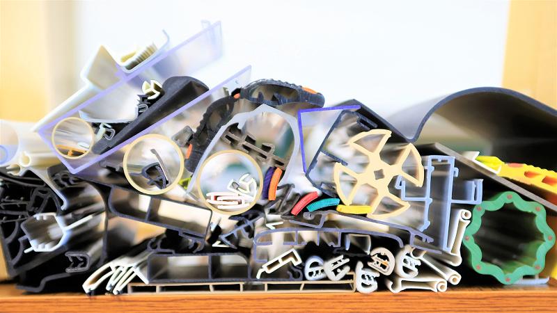 デコライン株式会社のアルバイト・バイト求人情報-03