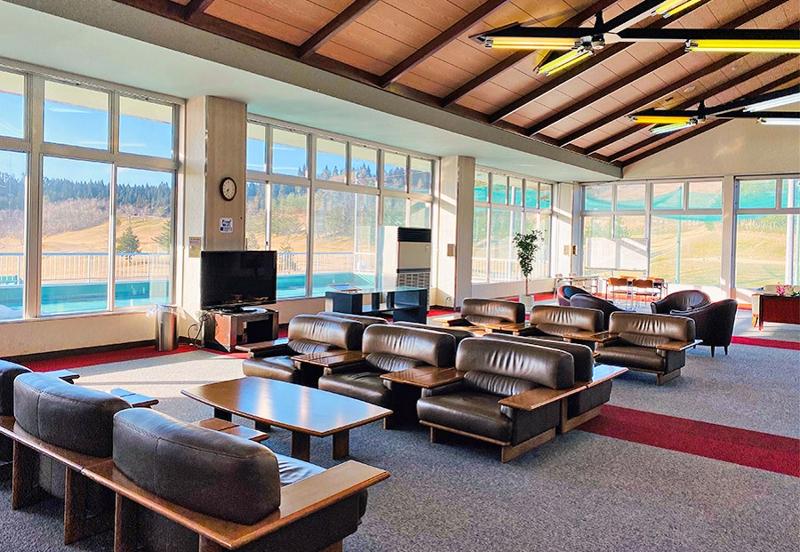 秋田森岳温泉36ゴルフ場のアルバイト・バイト求人情報-03