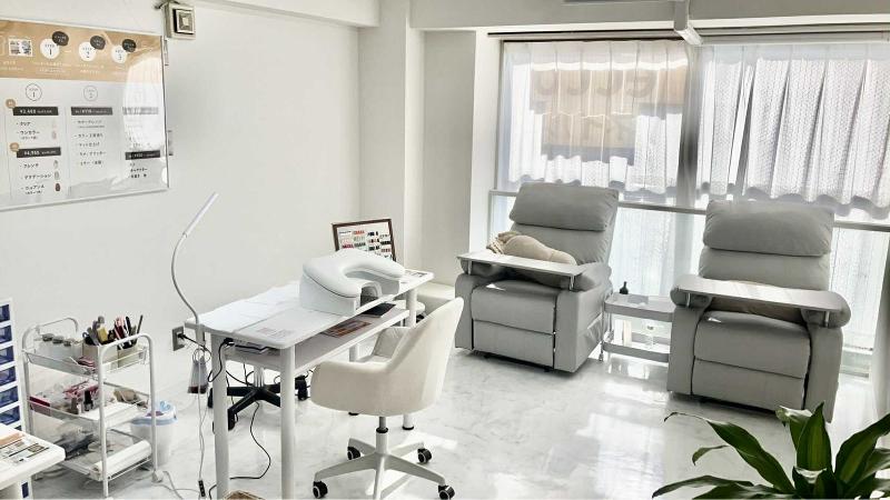 eccoネイル京橋店のアルバイト・バイト求人情報-04