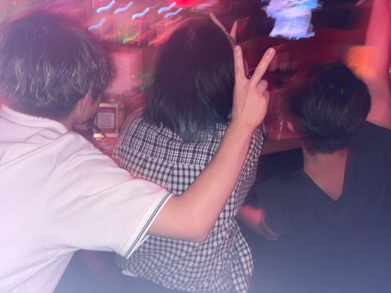 カラオケ&ショット BAR GODSのアルバイト・バイト求人情報-05