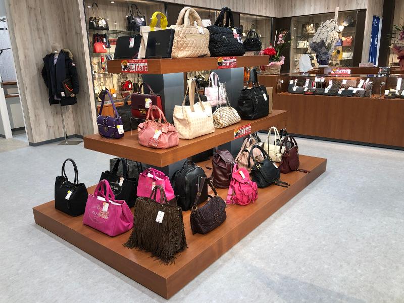 質屋かんてい局新居浜店のアルバイト・バイト求人情報-04