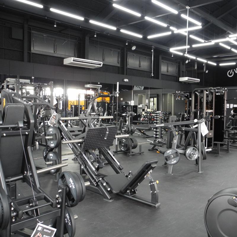 ワールドプラスジム鳥取商栄店のアルバイト・バイト求人情報-02