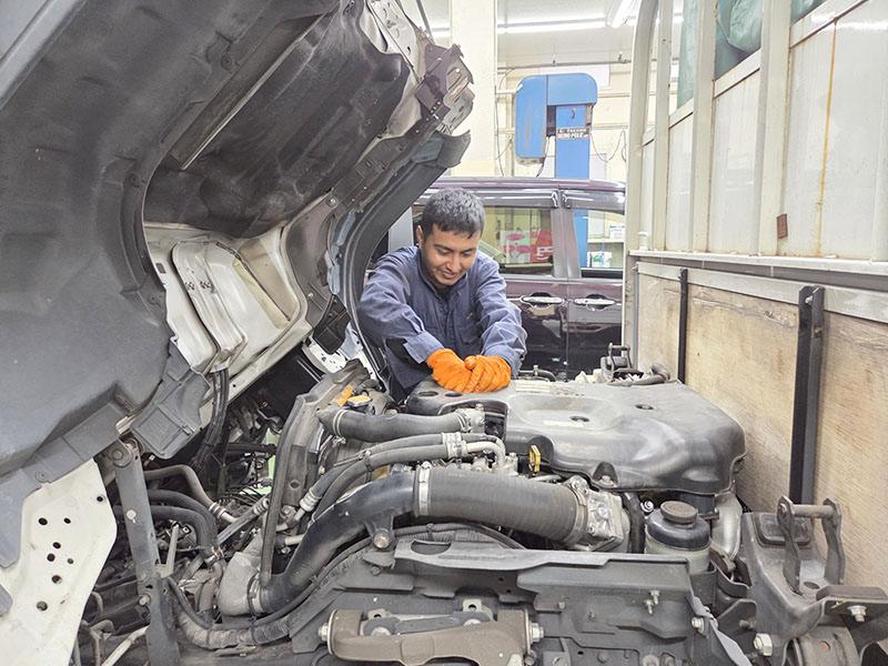 株式会社 ファーストモータースのアルバイト・バイト求人情報-02