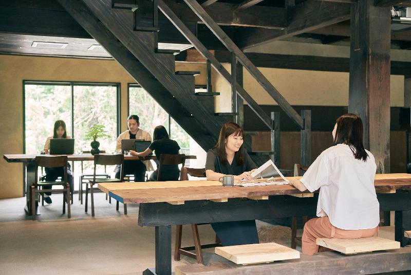 株式会社LOOOFの求人・転職情報