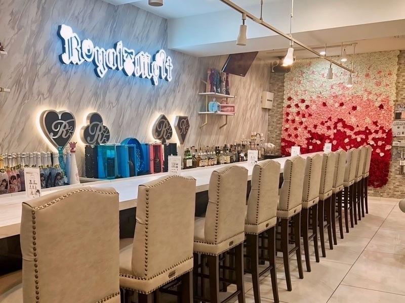 ロイヤルメルト新宿本店のアルバイト・バイト求人情報-02