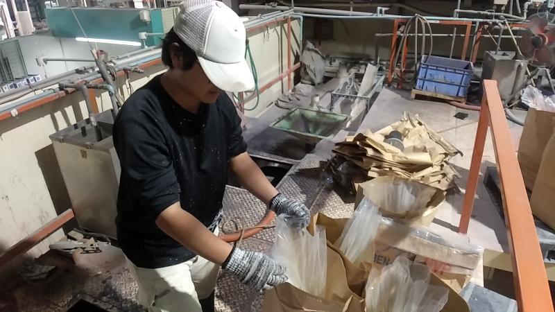 日本モザイク株式会社のアルバイト・バイト求人情報-03