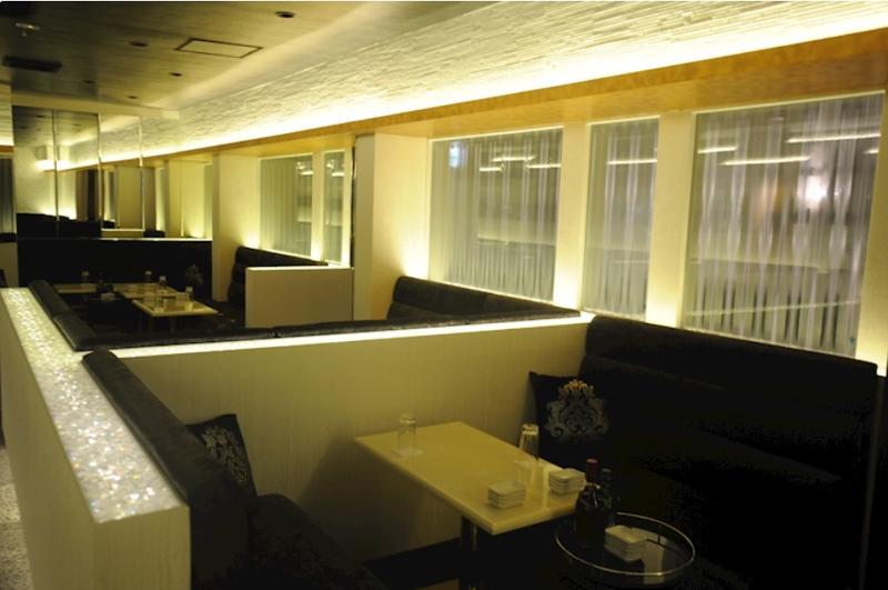 Club NIGHT CAFEのアルバイト・バイト求人情報-04