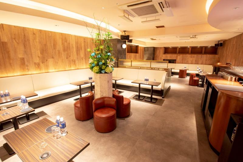 クイーンズクラブのアルバイト・バイト求人情報-02