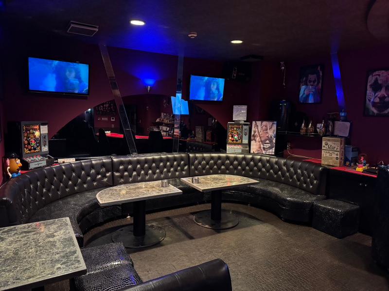 bar JOKERのアルバイト・バイト求人情報-03