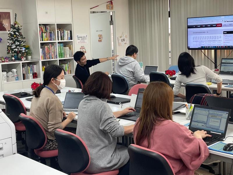 株式会社アクセルトライのアルバイト・バイト求人情報-02