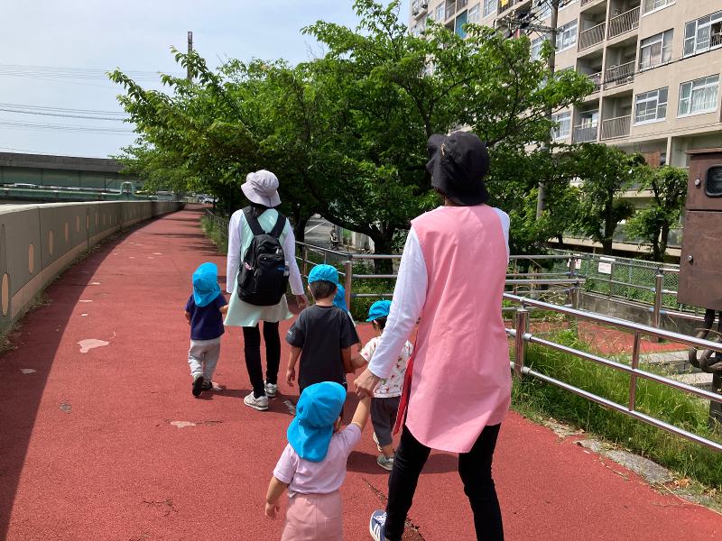 市立東大阪医療センターはばたき保育園(アートチャイルドケア)のアルバイト・バイト求人情報-02
