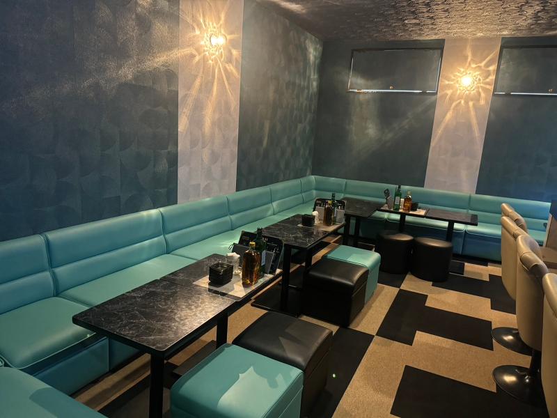 EMIRAIのアルバイト・バイト求人情報-02