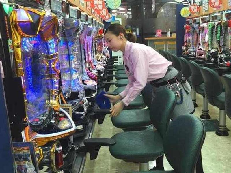 パチンコムービー 遠野店のアルバイト・バイト求人情報-03