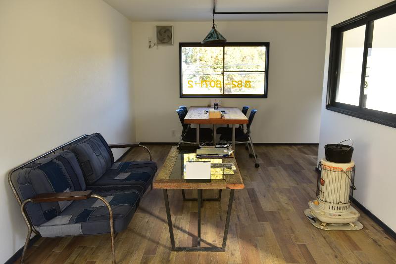 自動車販売店【Ponotech】のアルバイト・バイト求人情報-04