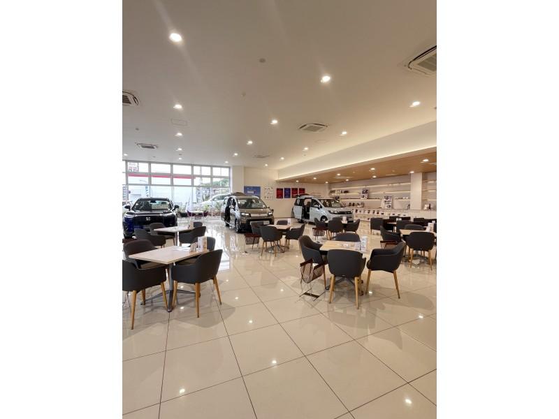 Honda Cars 名東 徳重店(株式会社ホワイトハウス)のアルバイト・バイト求人情報-02
