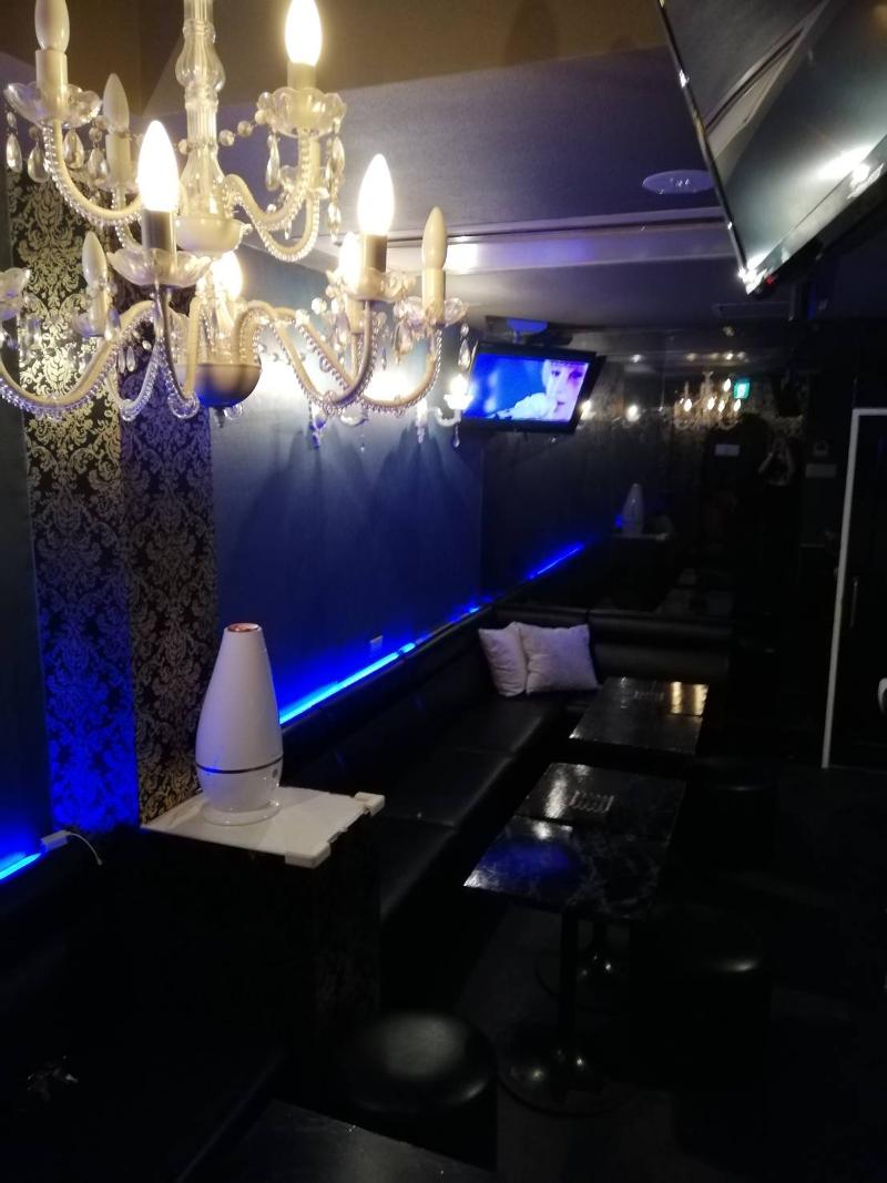 club&bar Rootのアルバイト・バイト求人情報-02
