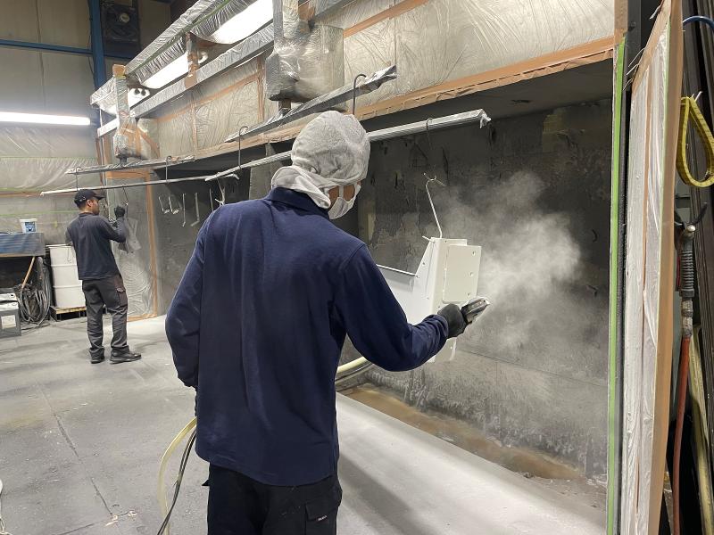 装美株式会社の求人・転職情報