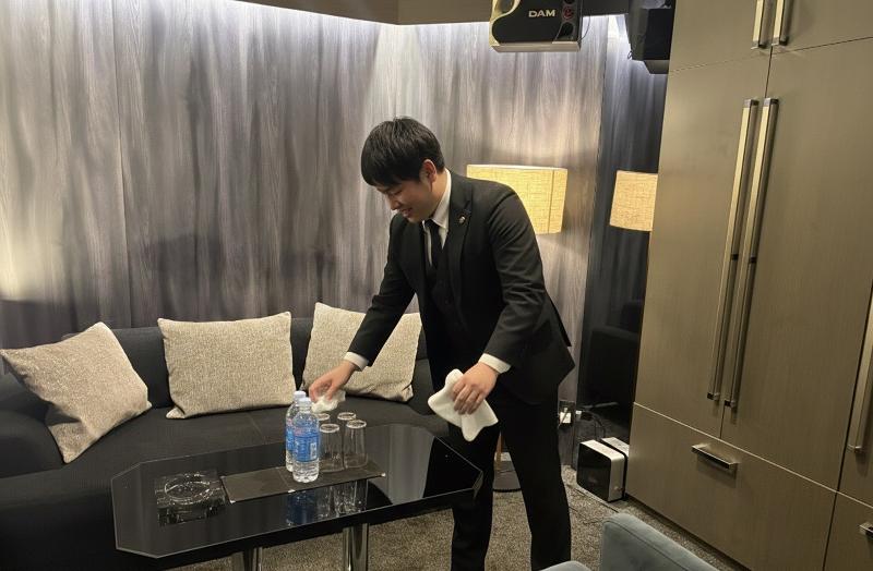 Lounge Classのアルバイト・バイト求人情報-02