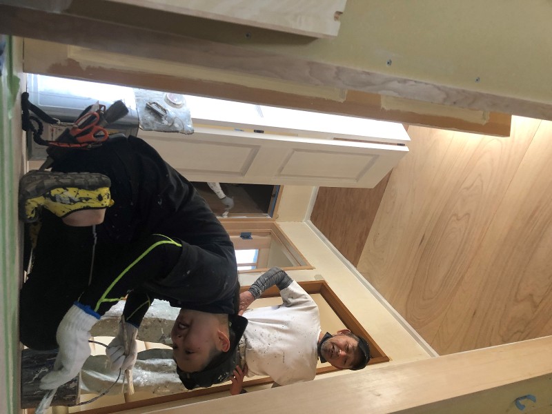 ペンキ屋 建築塗装 ペンキ屋 職人 現場作業