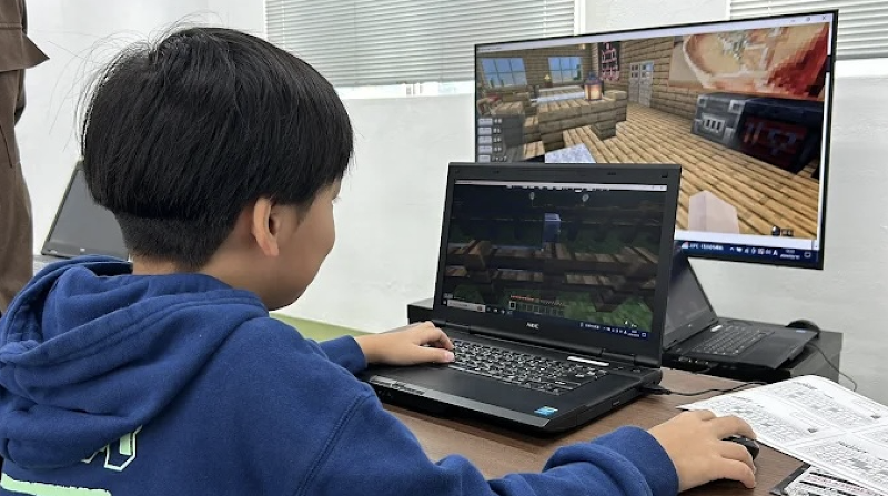 エドモンドプログラミングスクール浦添校のアルバイト・バイト求人情報-03