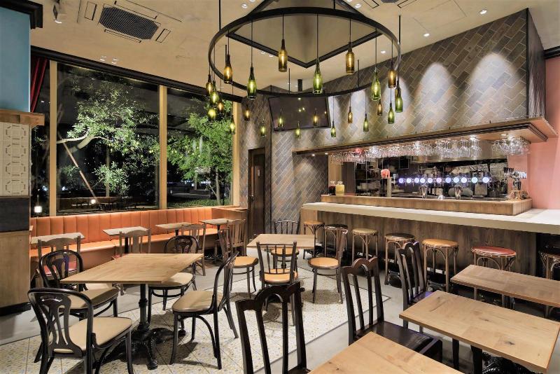 プティ デリリウム タップカフェ 新宿サザンテラス(Delirium cafe)のアルバイト・バイト求人情報-04