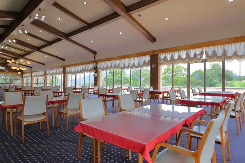 宇和島カントリー倶楽部のアルバイト・バイト求人情報-02