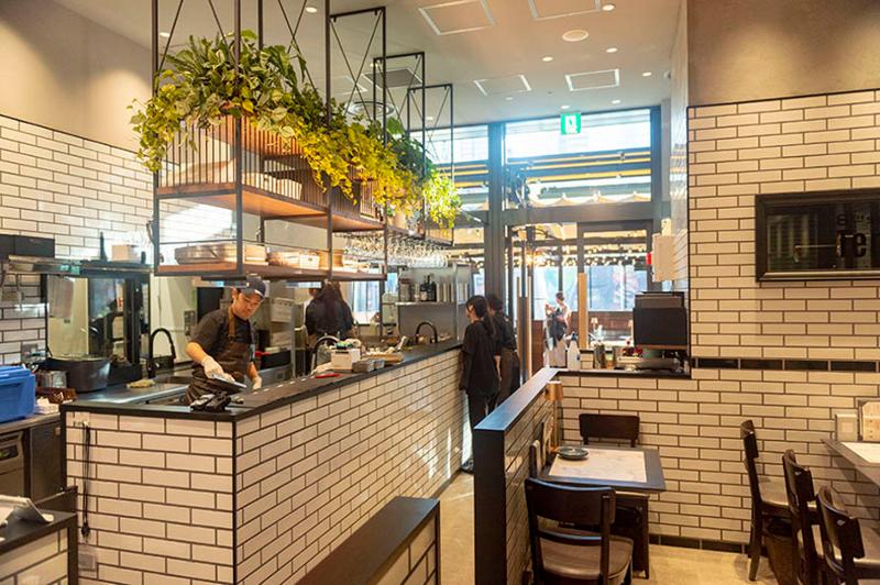 エイス シー オイスターテラス　TOKYO TORCH店(株式会社ゼネラル・オイスター)のアルバイト・バイト求人情報-04