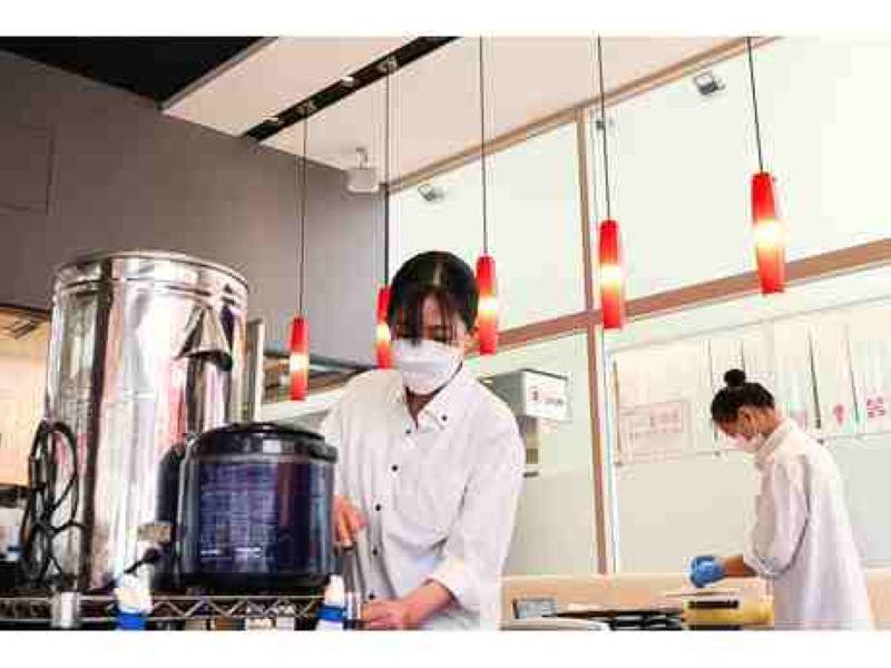 京鼎樓(ジンディンロウ) ららぽーと新三郷店のアルバイト・バイト求人情報-04