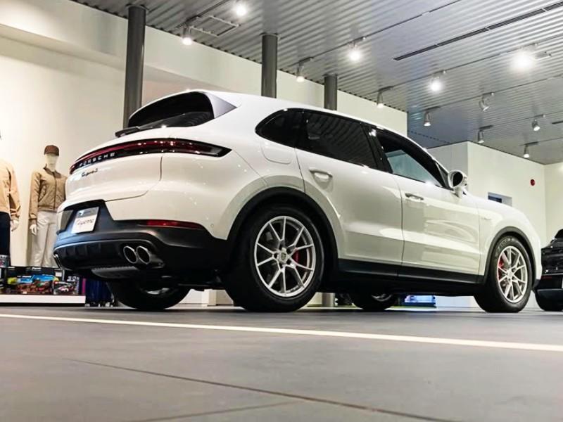 ポルシェセンター仙台のアルバイト・バイト求人情報-04