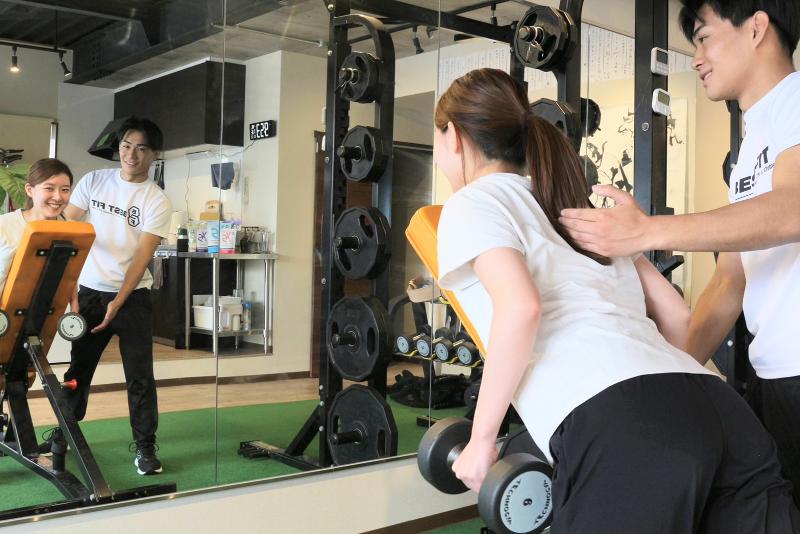 personal gym BEST FIT 新居浜本店のアルバイト・バイト求人情報-02