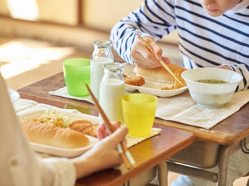東都給食株式会社 船橋市立高根台中学校のアルバイト・バイト求人情報-02
