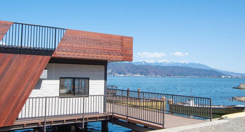 LAKEHOOD OKAYA Café(有限会社トモダ)のアルバイト・バイト求人情報-02