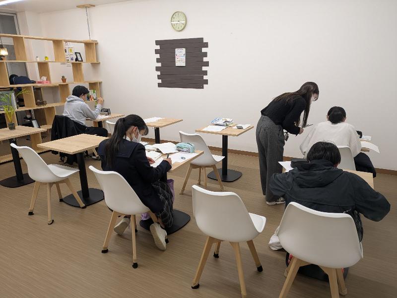 With学習塾　西焼津校のアルバイト・バイト求人情報-05