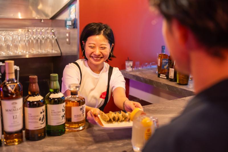 鳥多麻餃子 Bar KANOAのアルバイト・バイト求人情報-03