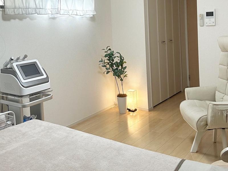 ホワイト　ターコイズの派遣求人情報