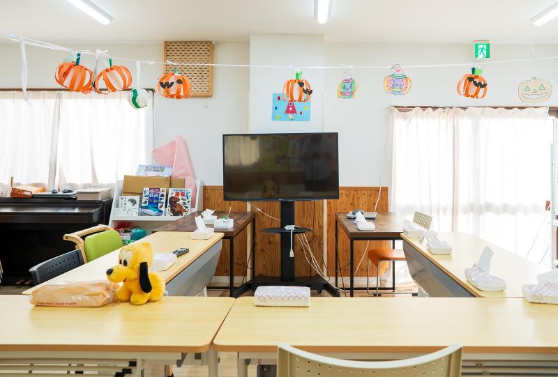 リボンワンダーランドのアルバイト・バイト求人情報-02