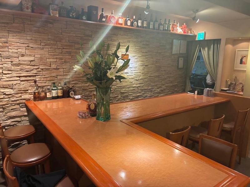 BAR & SALOON SEVENのアルバイト・バイト求人情報-04