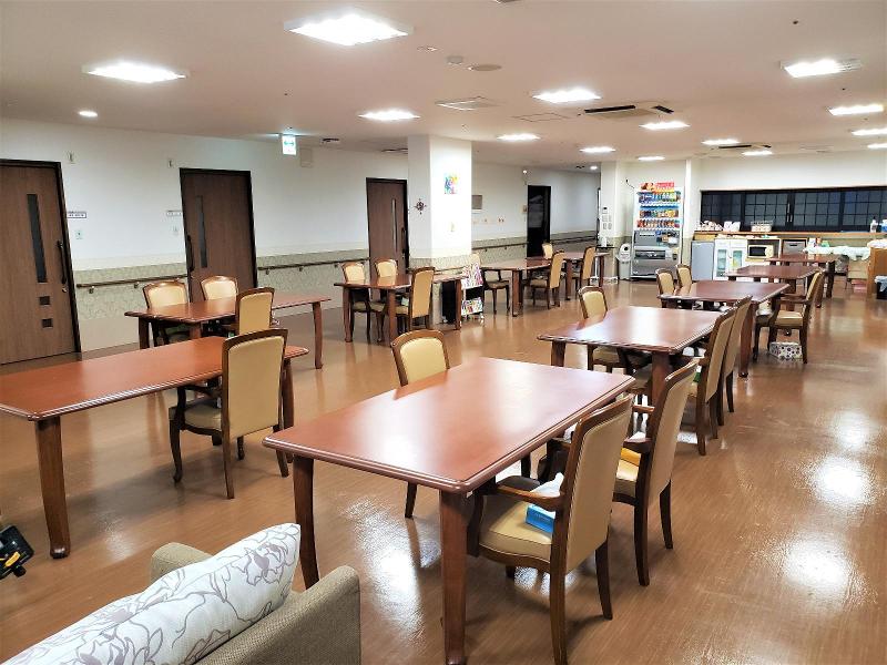 株式会社ワイグッドケアのアルバイト・バイト求人情報-03