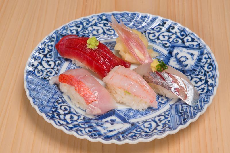 株式会社荒磯 伊丹空港店のアルバイト・バイト求人情報-03