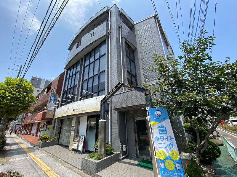 ホワイトニングカフェ大阪茨木店のアルバイト・バイト求人情報-04