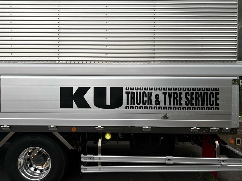 株式会社KU TRUCK&TYRE SERVICEのアルバイト・バイト求人情報-03