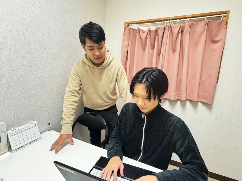 Reborn株式会社(トライアングル)のアルバイト・バイト求人情報-03