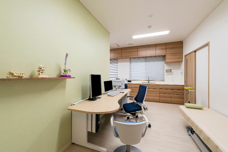 やまがみ整形外科腰痛クリニックのアルバイト・バイト求人情報-04