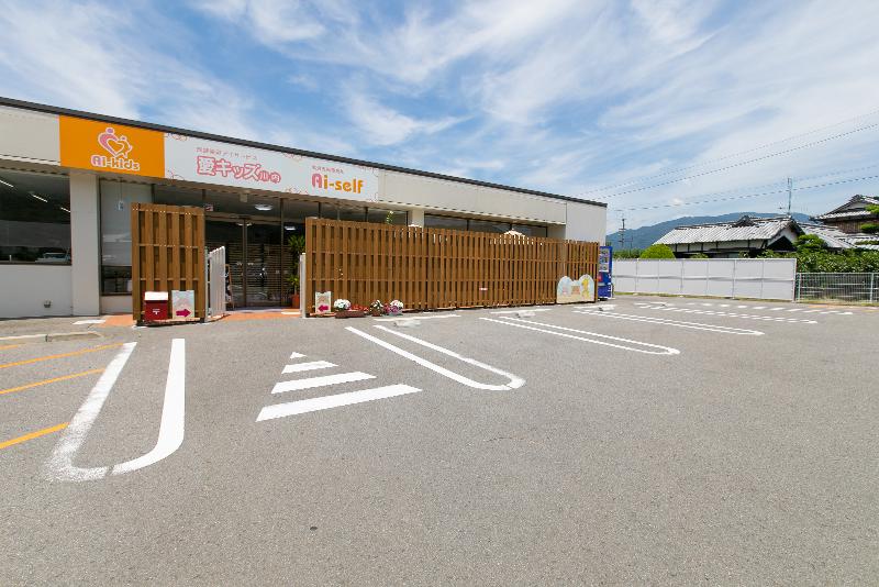 合同会社ＡＮＮＥＩの求人・転職情報