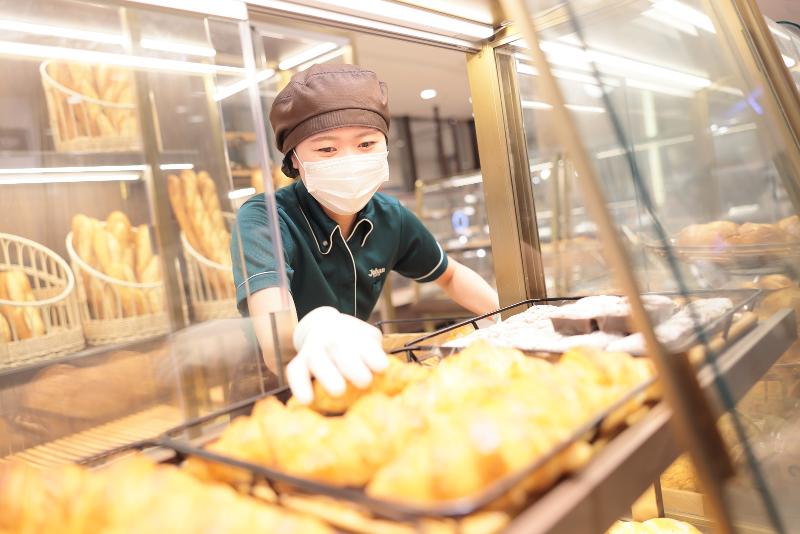 株式会社ドンク/大船ジョアン店のアルバイト・バイト求人情報-02