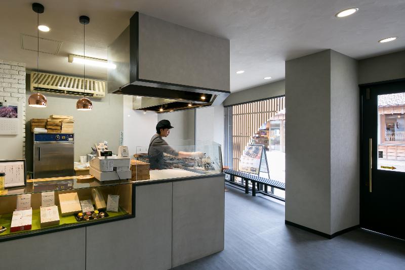 伊勢製菓三ツ橋のアルバイト・バイト求人情報-02