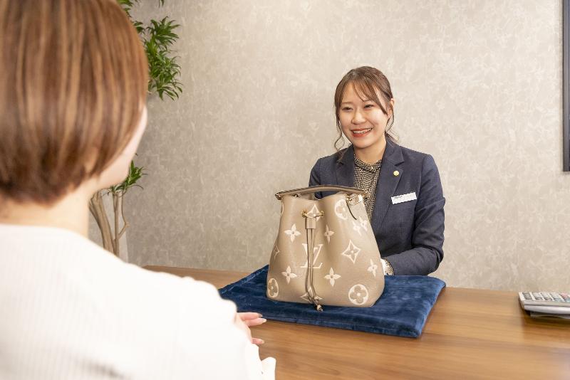 おたからや松山本店のアルバイト・バイト求人情報-03