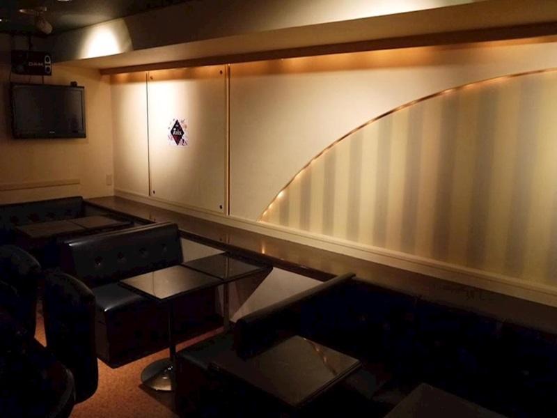 LOUNGE　7LUCKのアルバイト・バイト求人情報-04
