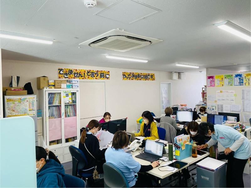 オールケア旭(通所施設　放課後等デイ・生活介護・訪問看護)のアルバイト・バイト求人情報-03