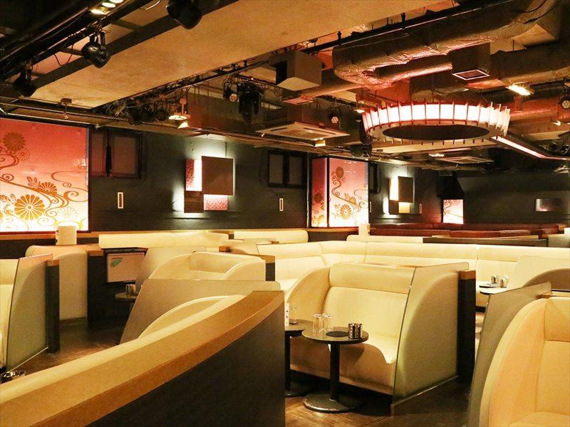 CLUB ROYALのアルバイト・バイト求人情報-04